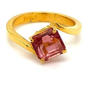 Red Tourmaline 2.68ct Solid 22K Yellow Gold Ring